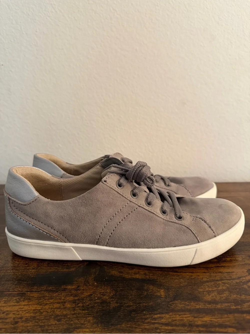 Naturalizer Gray Suede Lace-Up Sneakers